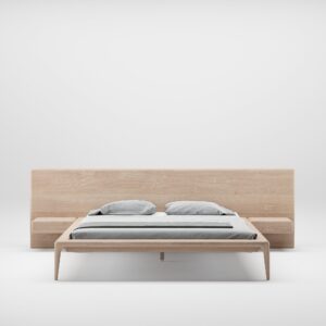 Latus bed