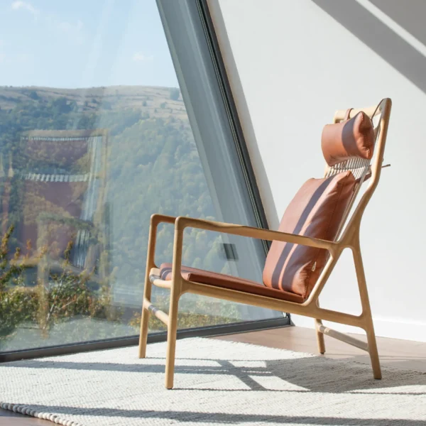 dedo-lounge-chair-post-2-carousel-photo-4