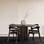 ethnicraft_35022_roller_max_dining_table_51551_bok_dining_chair_21722_nomad_kilim_rug_web