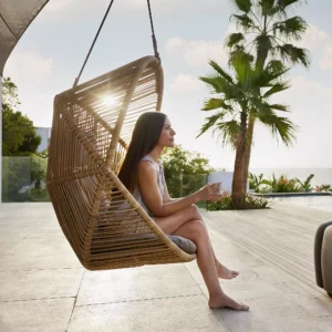 Hive hanging chair