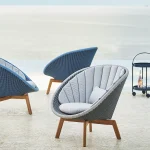 cane_line_peacock_lounge_chair_lifestyle_118