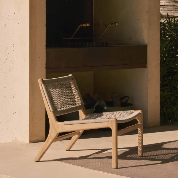 10223_Jack_Woven_outdoor_lounge_chair_21205_Nomad_rug_web