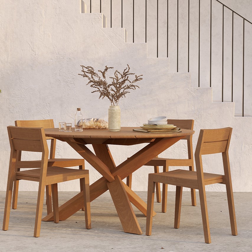 Circle tavolo outdoor