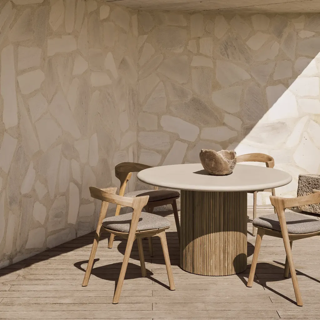 11216_Roller_Max_dining_table_concrete_top_reclaimed_teak_base_10352_Bok_outdoor_dining_chair_mocha_HQ