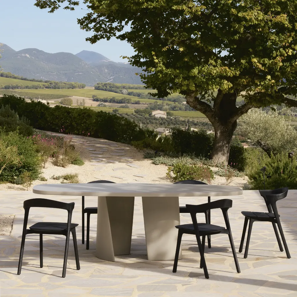 25061_Canyon_outdoor_dining_table_10154_Bok_outdoor_dining_chair_view_HQ