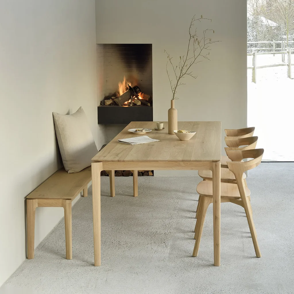 Bok table