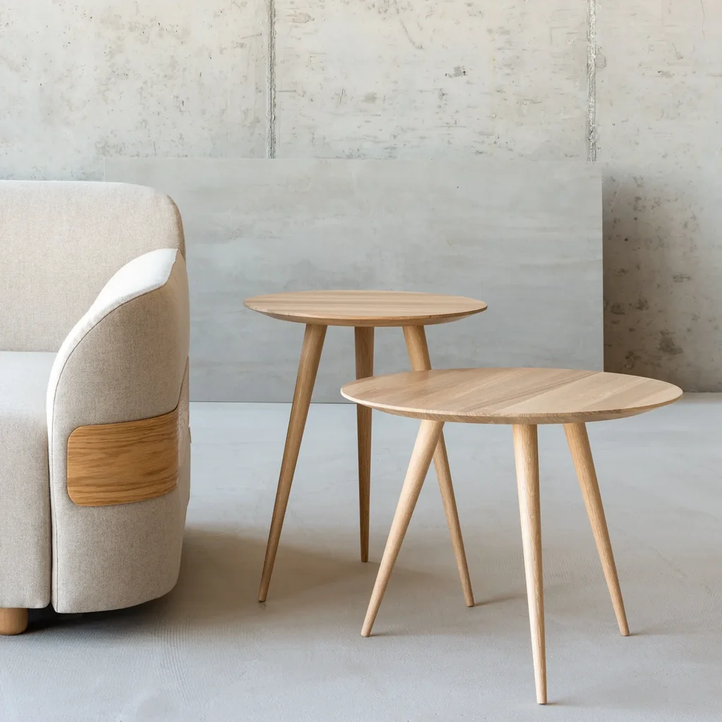 arp-side-table-solid-oak-plate-gazzda-1